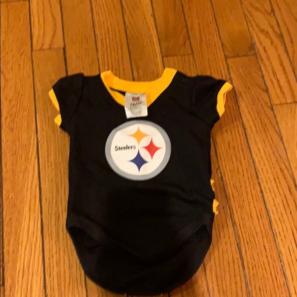 Baby Girl Steeler’s Onesie!